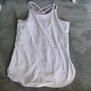 Girls XL All In Motion light purple tank top with a full liner